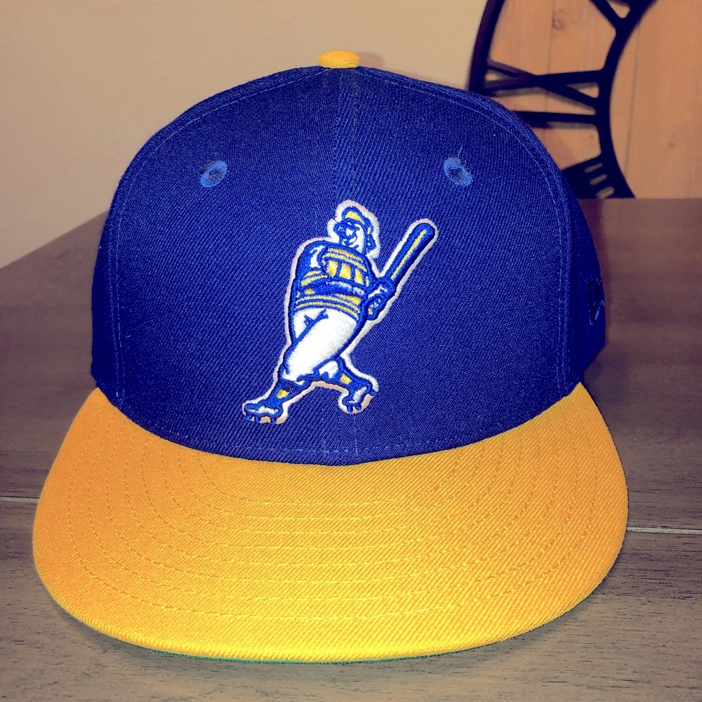 Hat Club Exclusive New Era 5950 Milwaukee Brewers Barrel man Fitted Hat